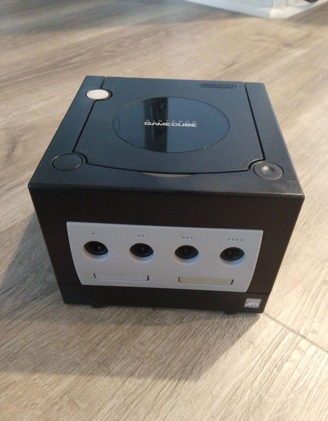 Black Gamecube System [DOL-001] - Gamecube